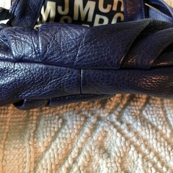 MARC JACOBS - "Natasha" DEEP PURPLE CROSSBODY BAG - Picture 5 of 11